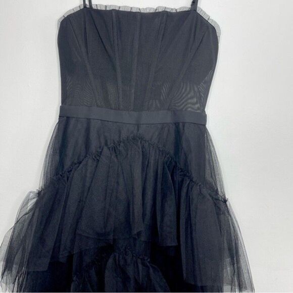 BCBGMAXAZRIA Size 4 Corset Tulle Tiered Oly Gown in Black (Blogger favorite) - Picture 6 of 12